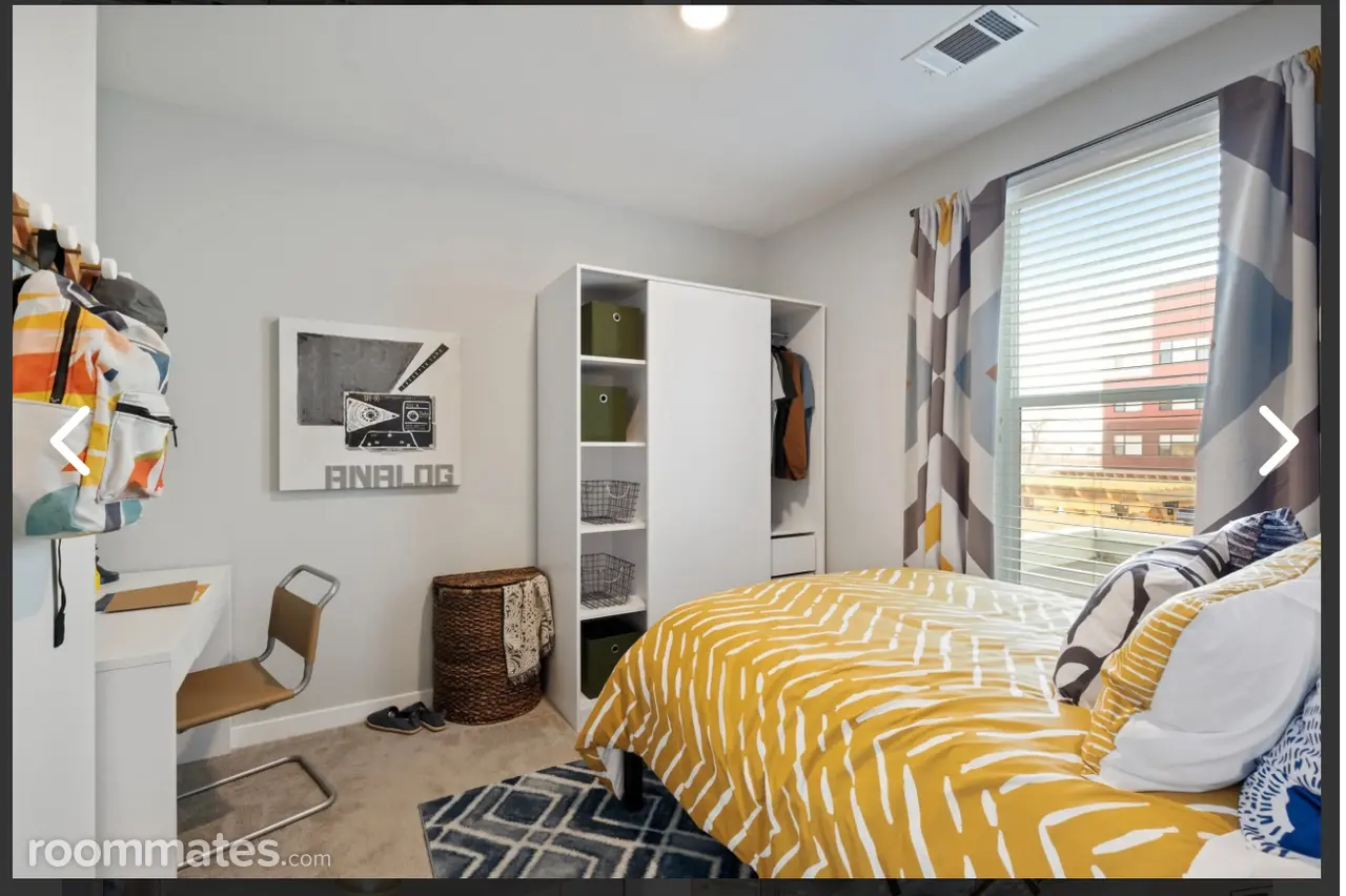 Profile photo 3 of 6