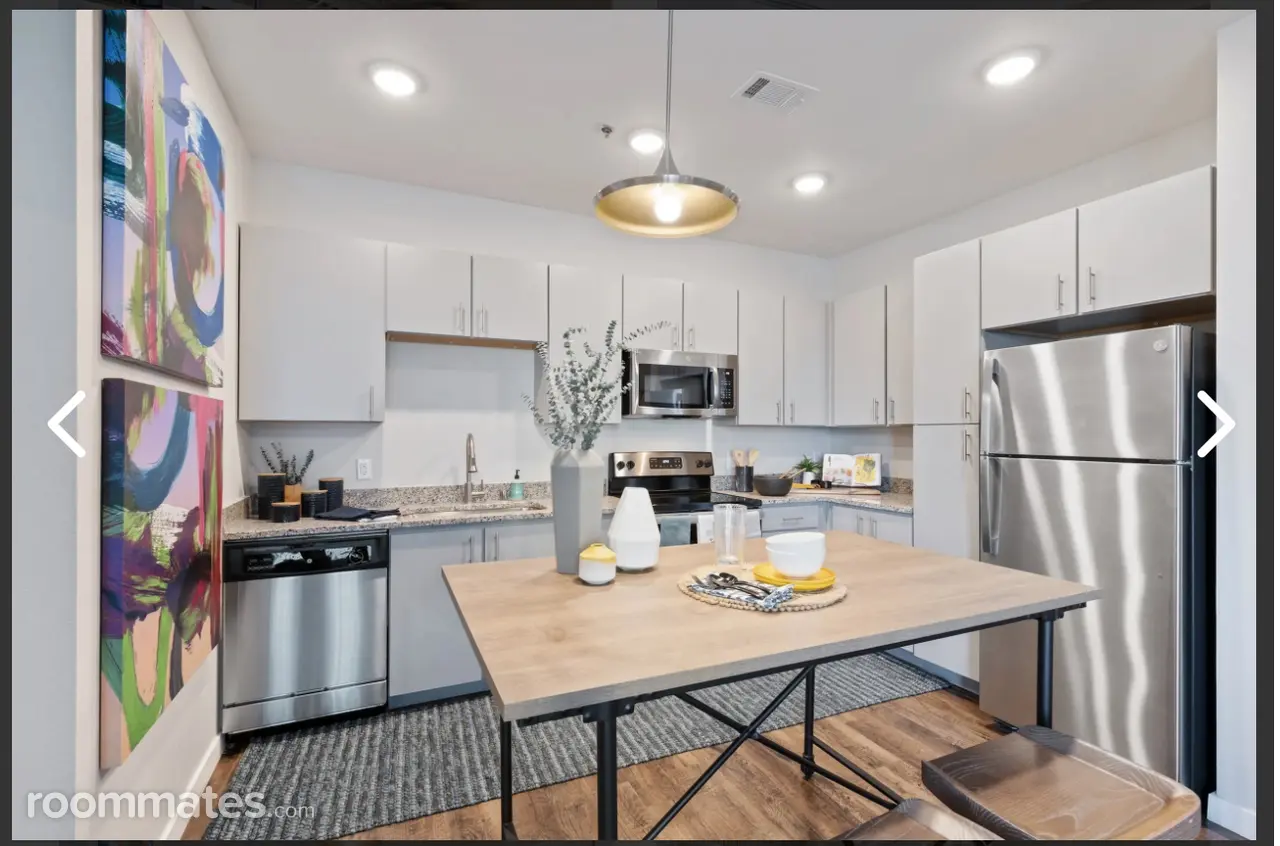 Profile photo 2 of 6