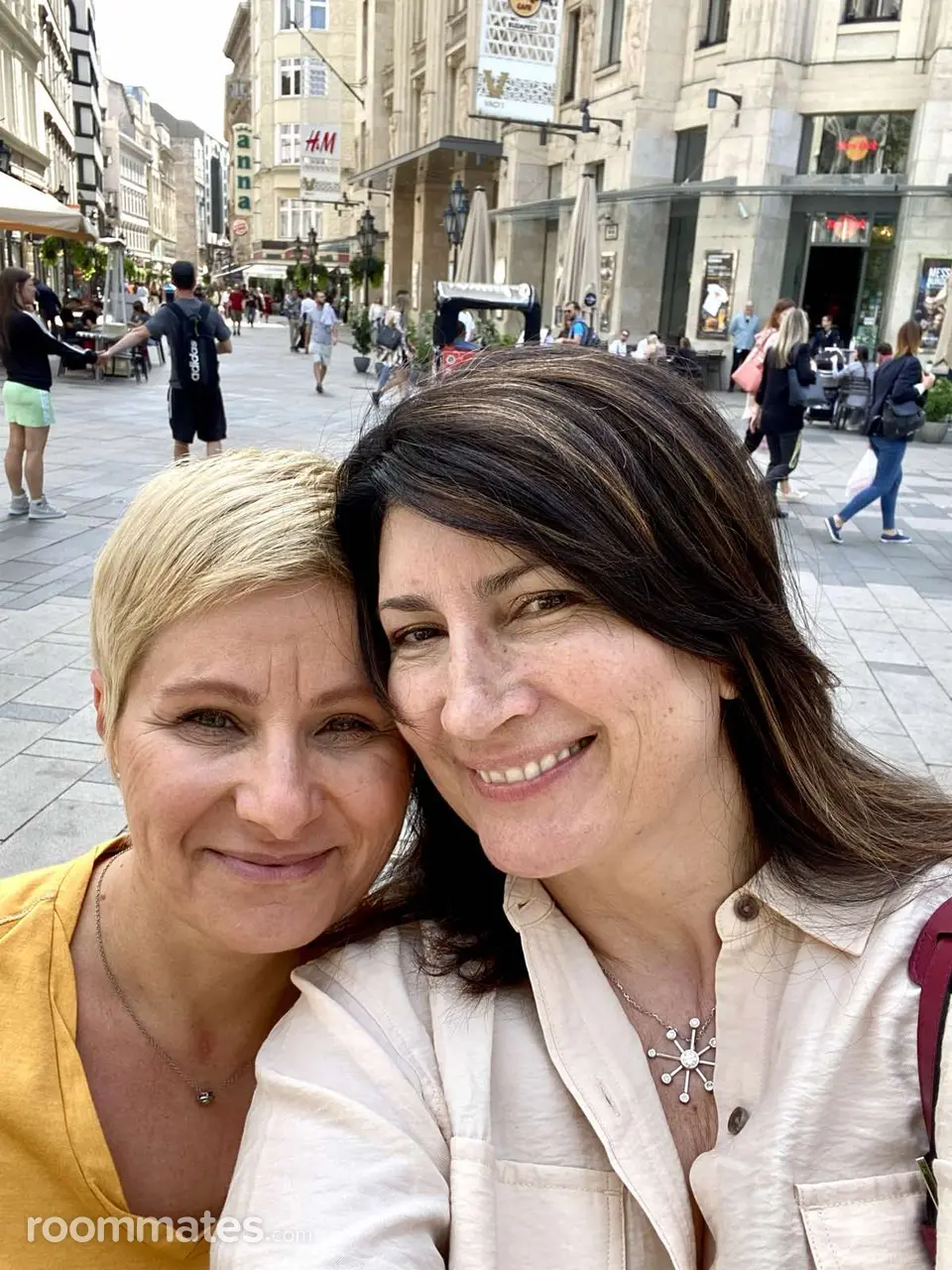 Profile photo 14 of 15