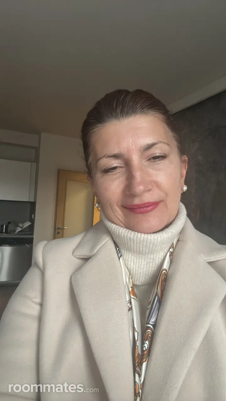 Profile photo 13 of 15