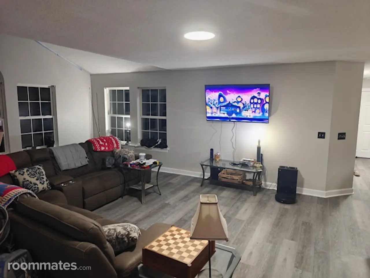 Profile photo 6 of 9