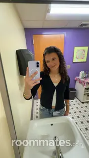 Roommate looking Virginia Beach, VA, $700