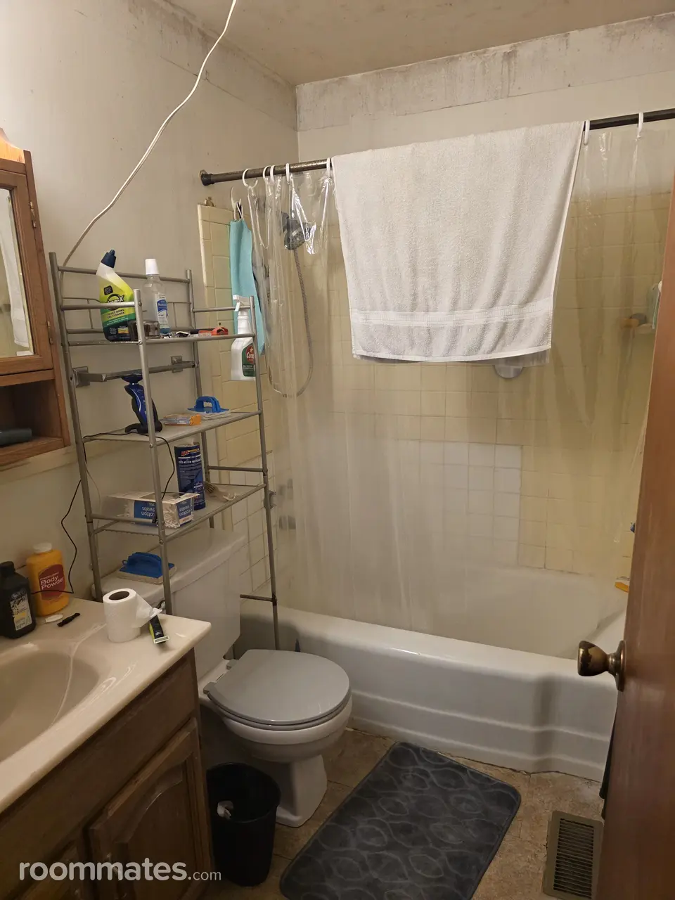 Profile photo 3 of 8