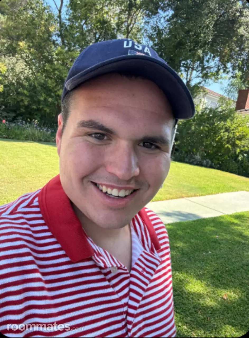 Profile photo 1 of 1