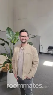 Roommate looking Irvine, CA, $1800