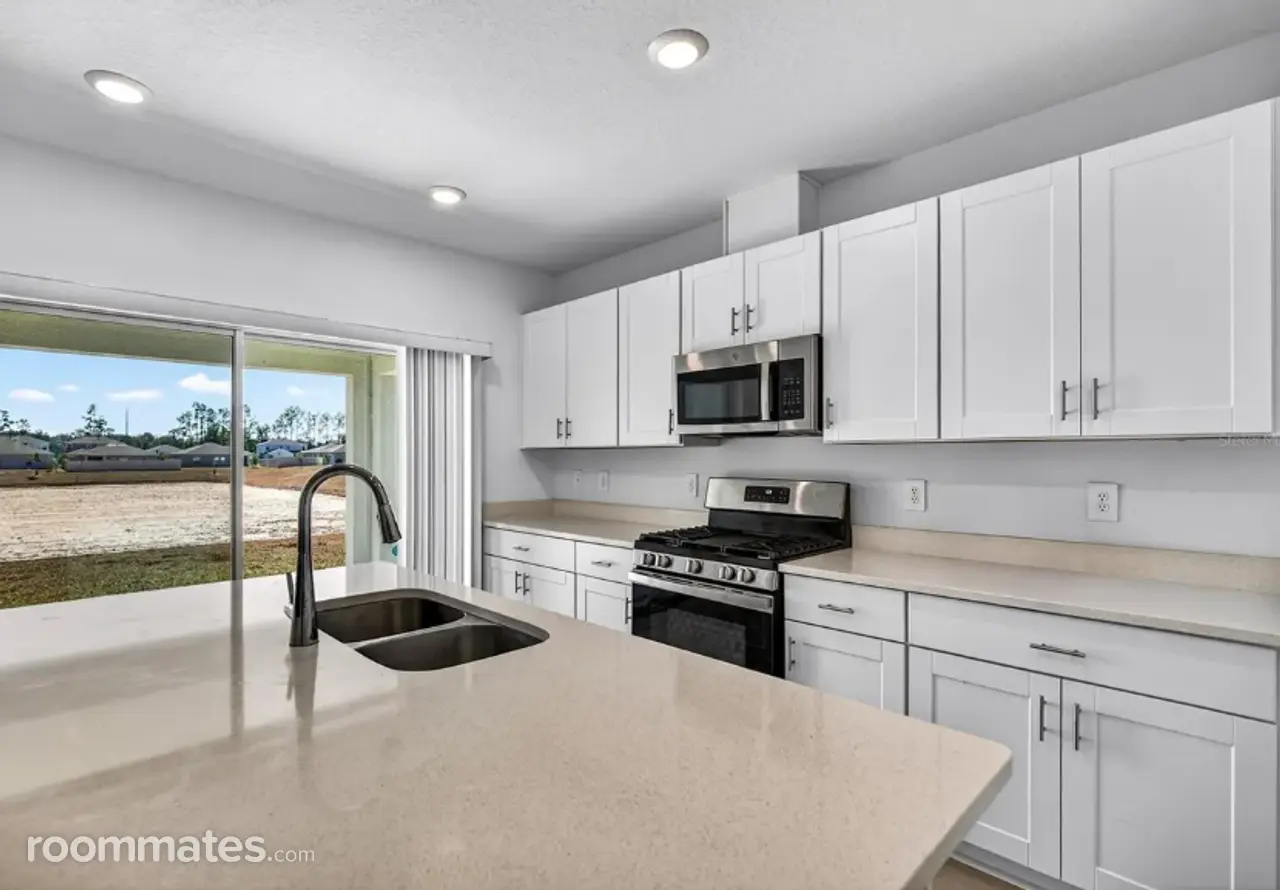 Profile photo 6 of 8