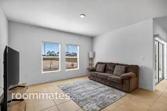 Room for rent in Leesburg, FL $800, house