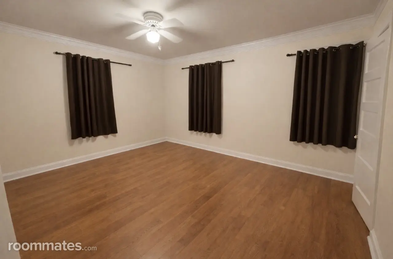 Profile photo 1 of 3