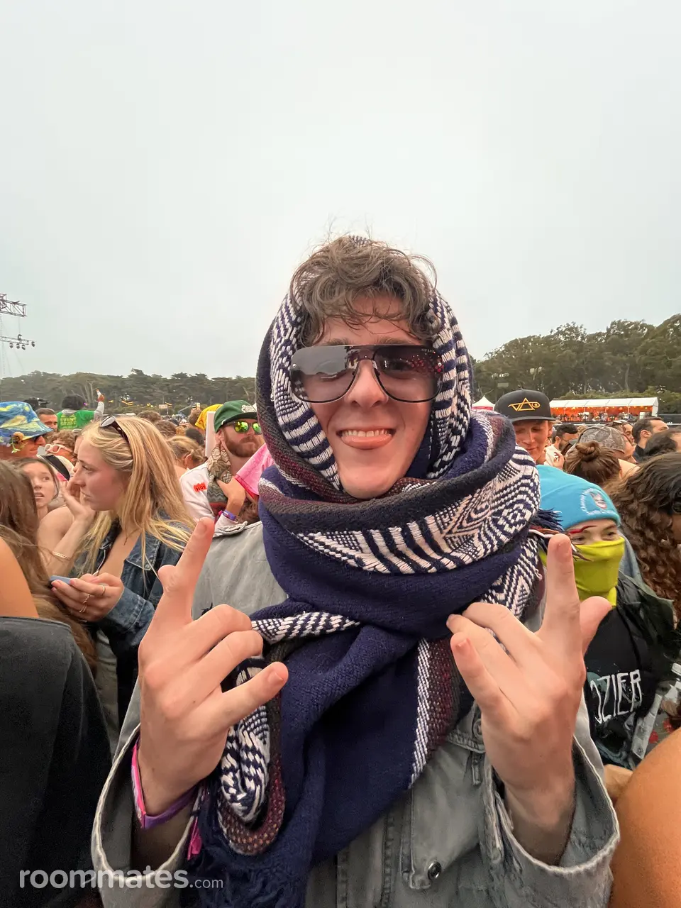 Profile photo 4 of 4