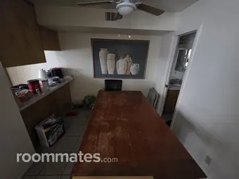 Room for rent in Bakersfield, CA $600, townhouse
