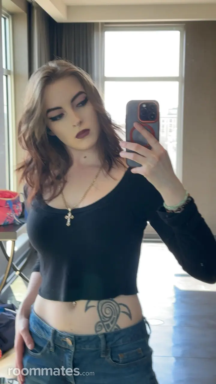 Profile photo 10 of 14