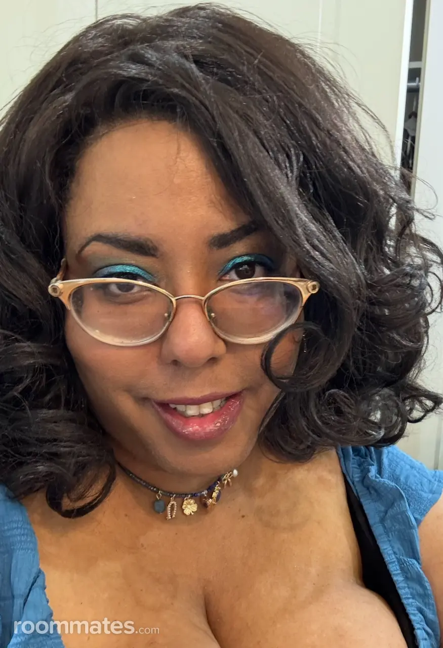 Profile photo 1 of 1