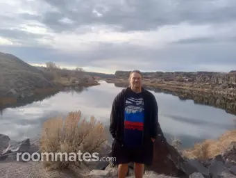 Roommate looking Boise, ID, $1200