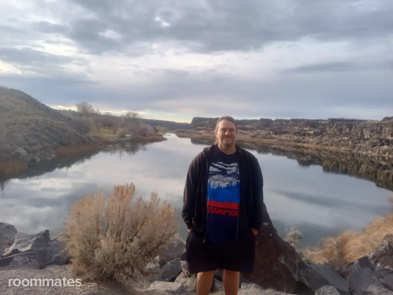 Profile photo 1 of 1