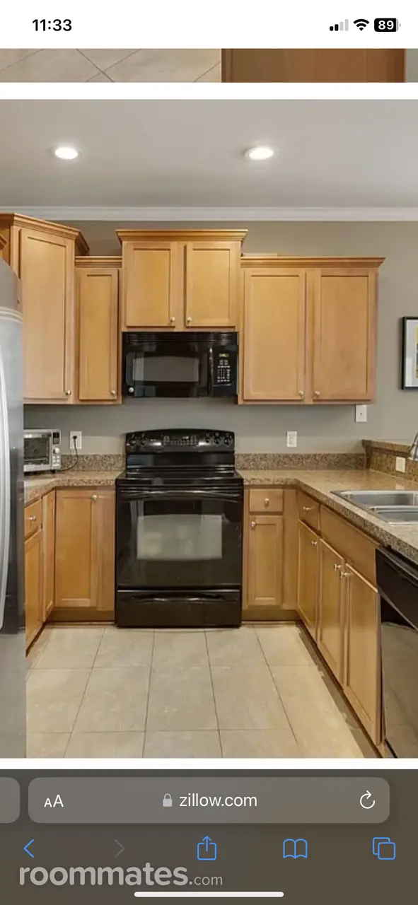 Profile photo 5 of 11