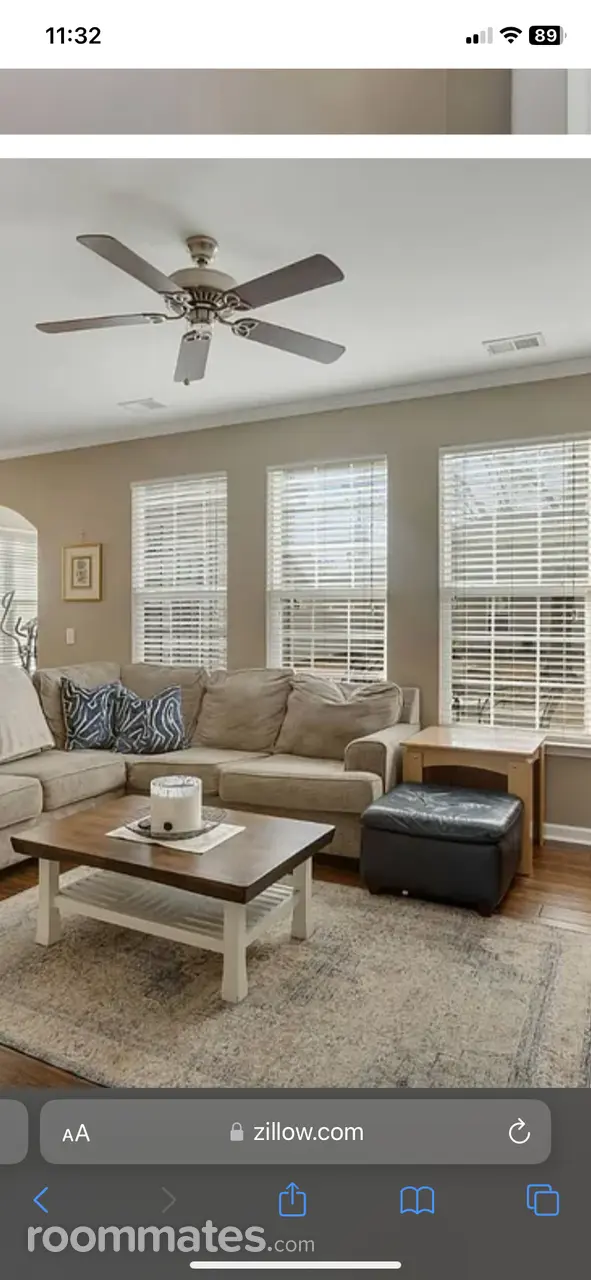 Profile photo 6 of 11