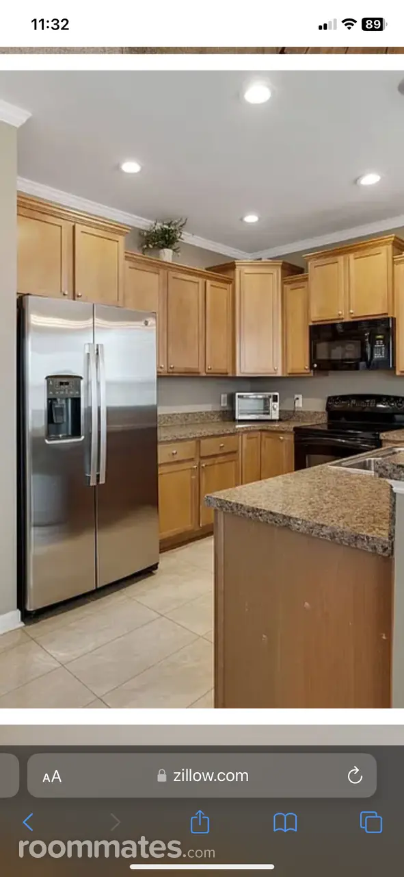 Profile photo 4 of 11