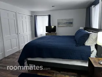 Room for rent in Gates NY $1200, house