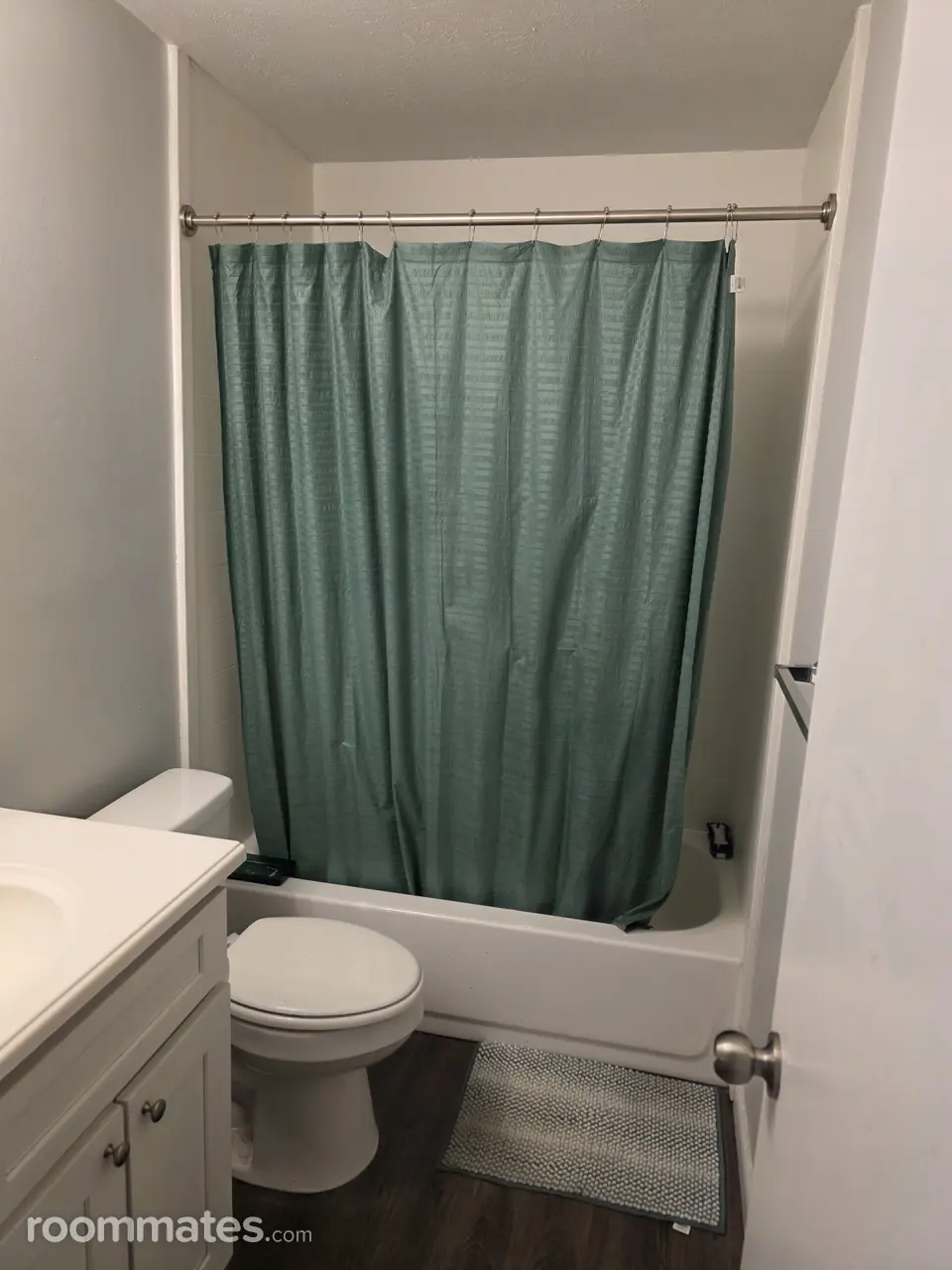 Profile photo 2 of 6