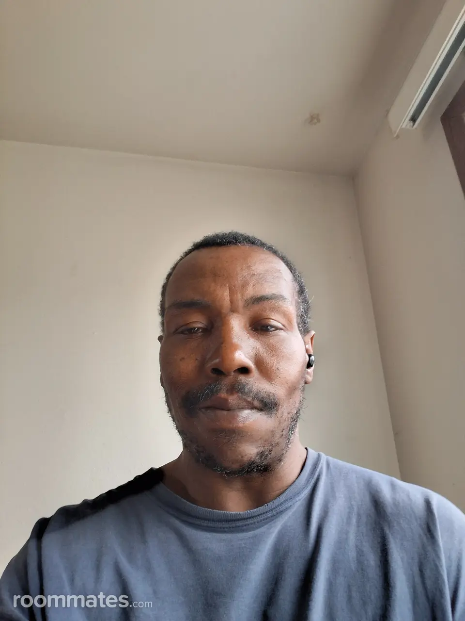 Profile photo 1 of 1