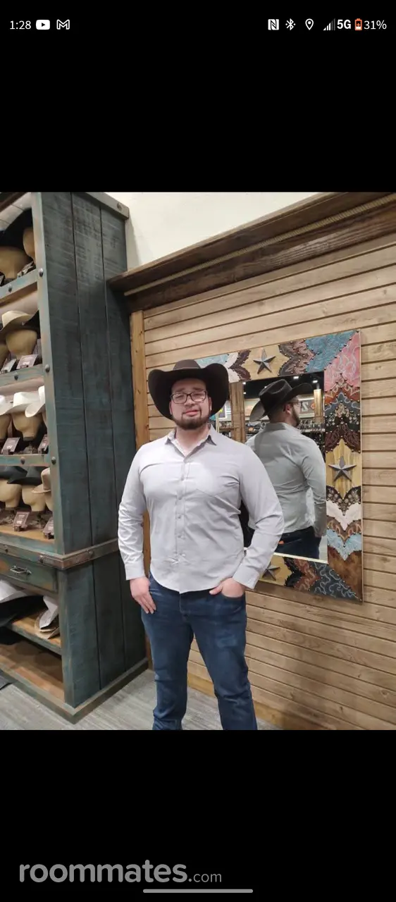 Profile photo 5 of 6