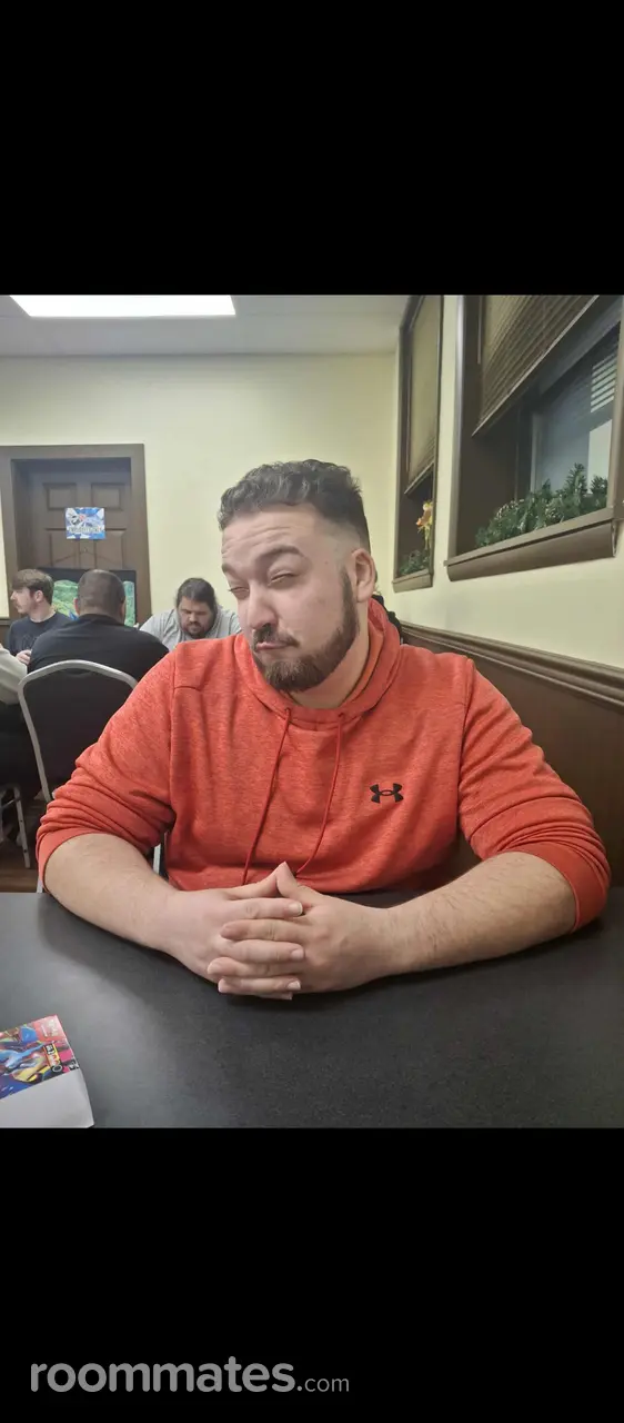 Profile photo 3 of 6