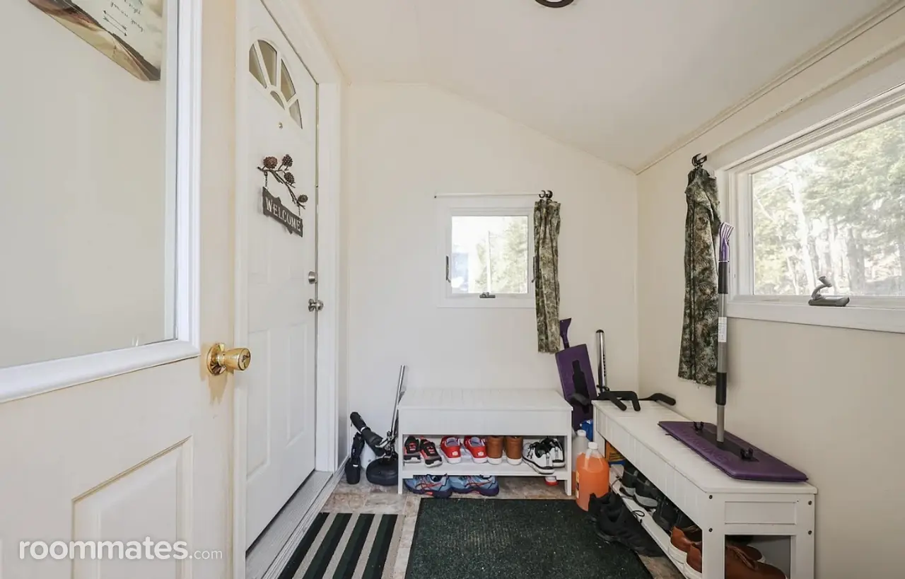 Profile photo 8 of 19