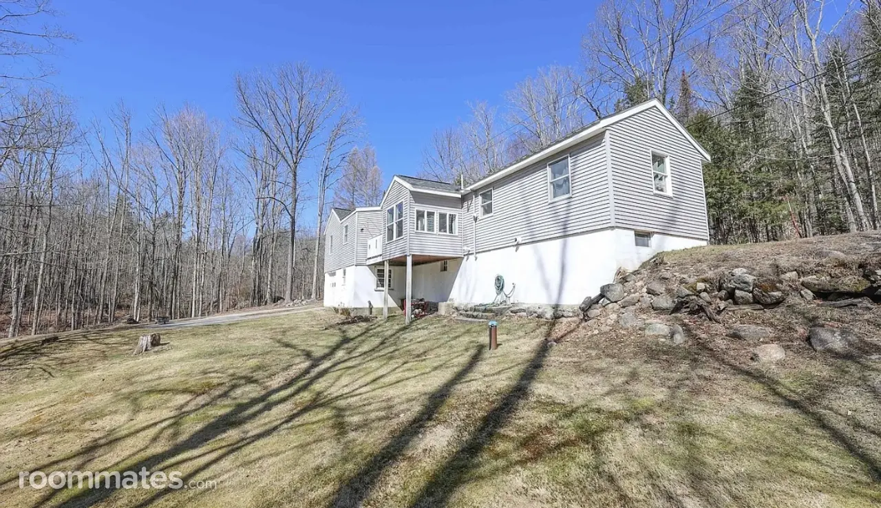 Profile photo 16 of 19