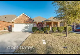 Room for rent in McKinney, TX $1000, house