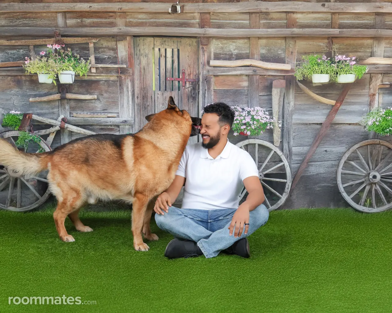 Profile photo 10 of 13