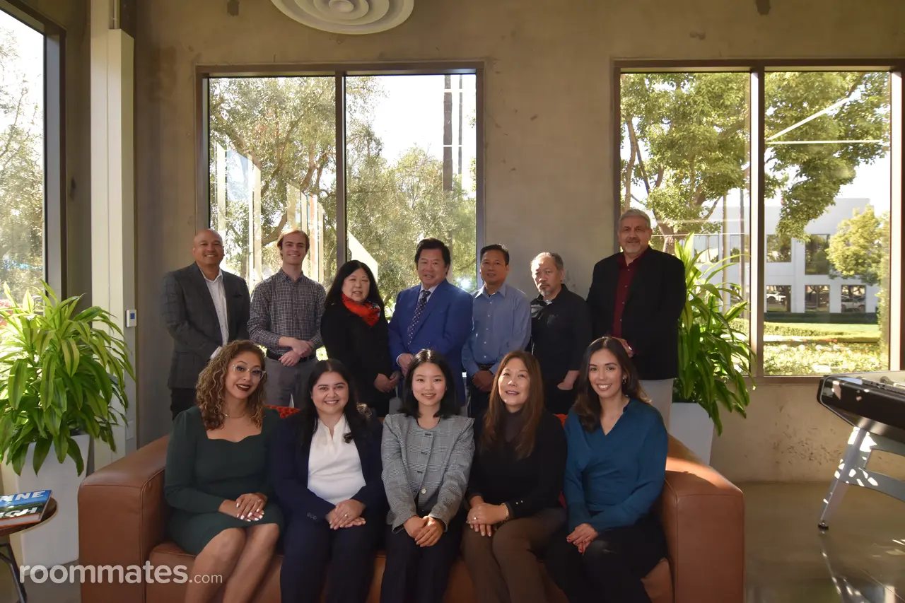 Profile photo 2 of 6