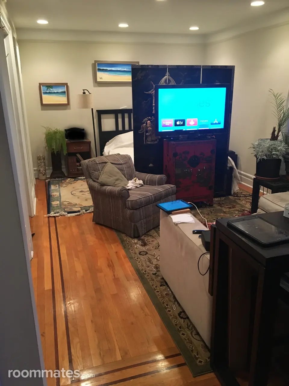 Profile photo 1 of 8