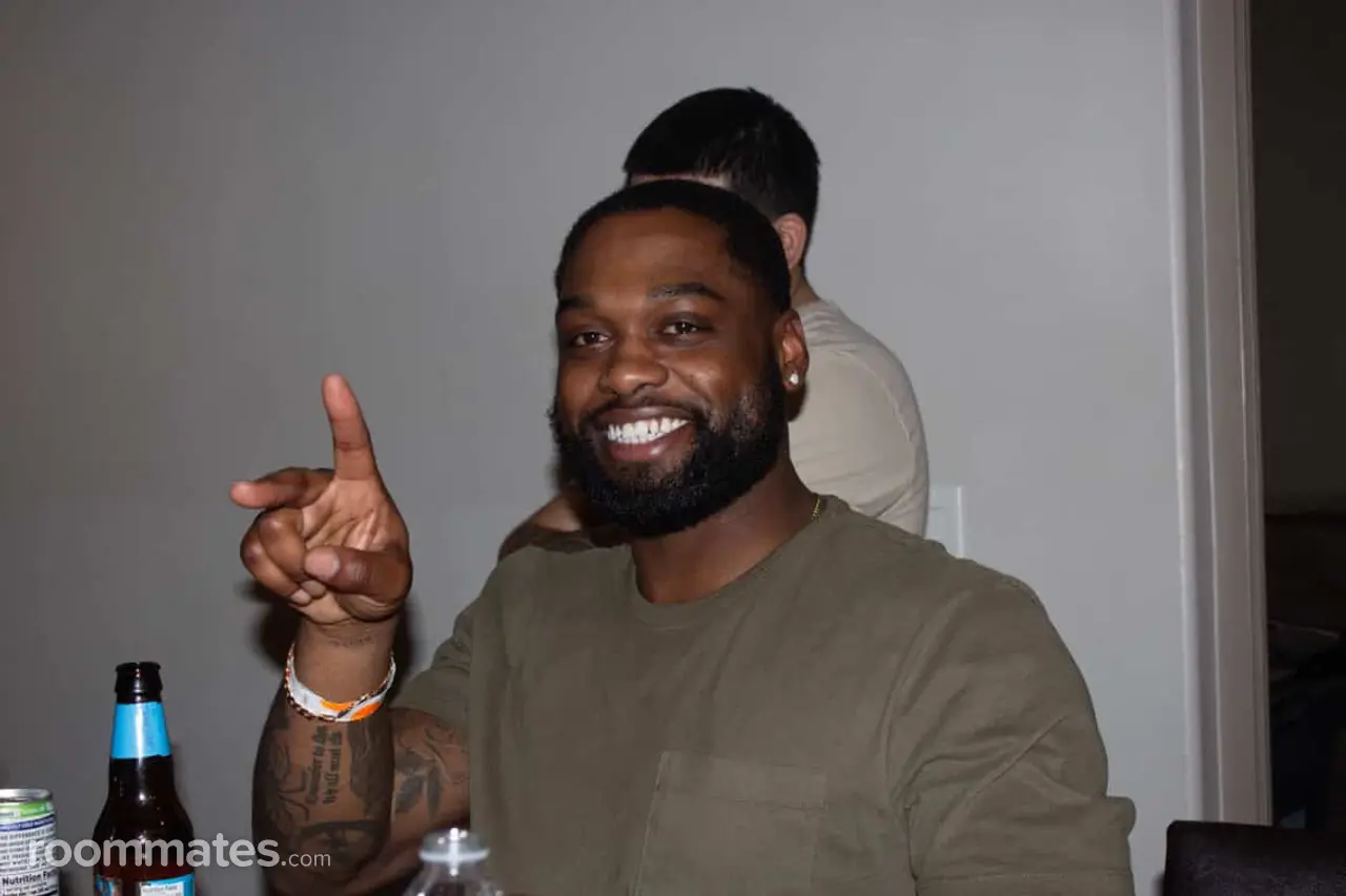 Profile photo 2 of 3