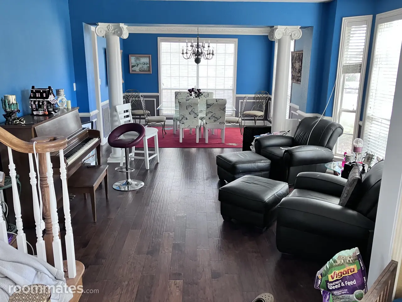 Profile photo 6 of 10