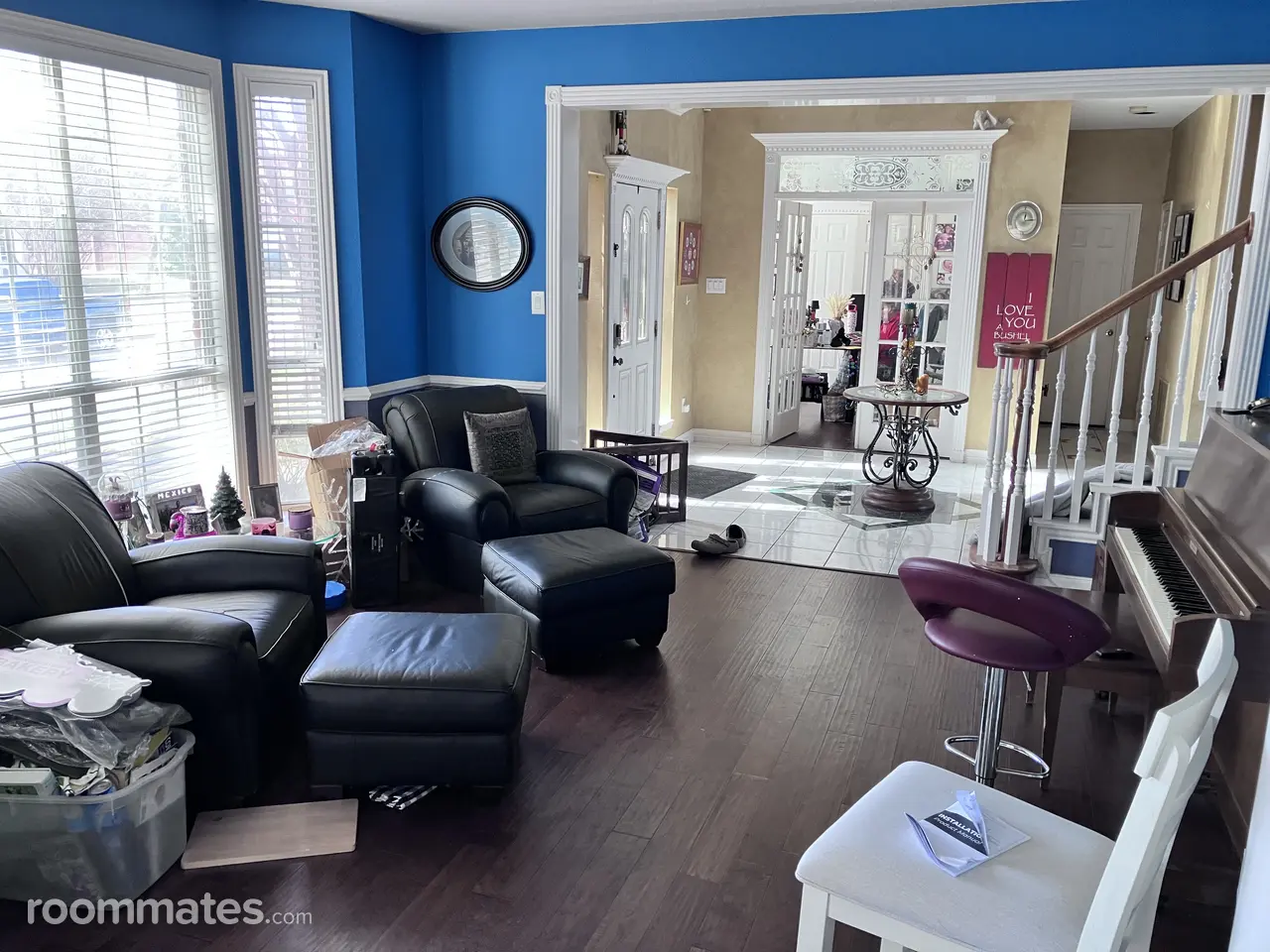 Profile photo 7 of 10