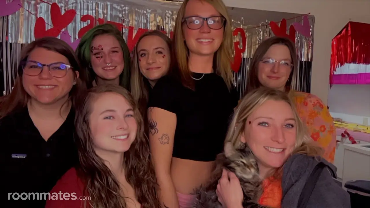 Profile photo 7 of 11