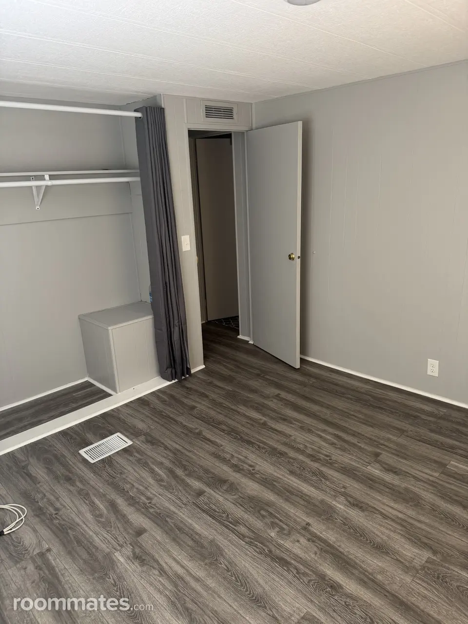 Profile photo 6 of 7