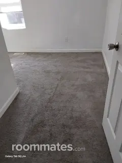 Room for rent in Wilmington, DE $700, townhouse