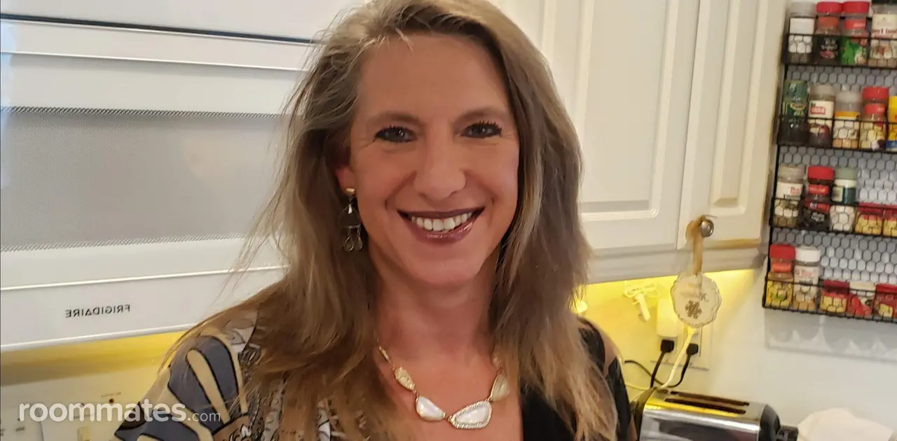 Profile photo 1 of 1