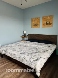 Room for rent in Frederick, MD $1000, house