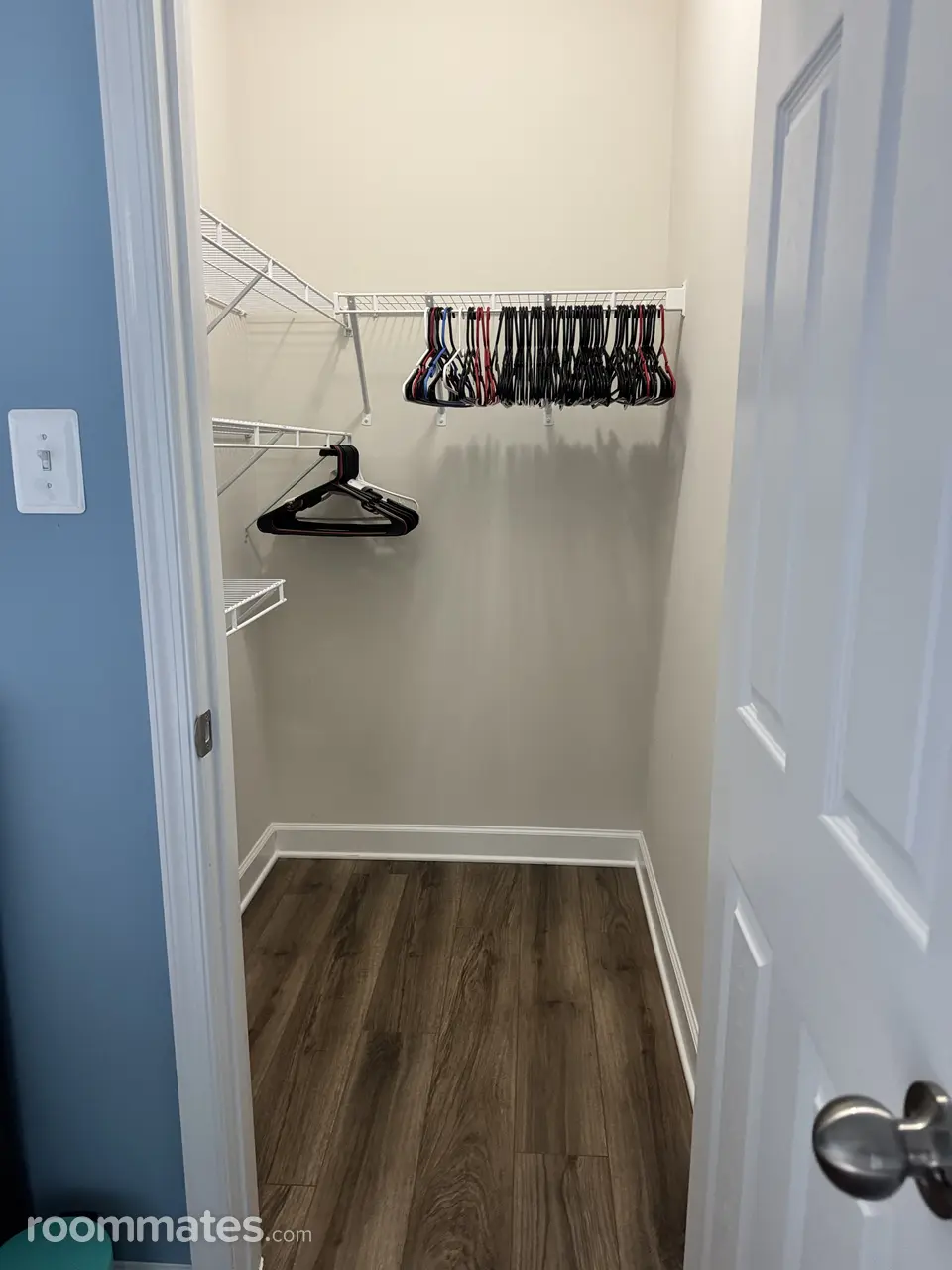 Profile photo 5 of 10