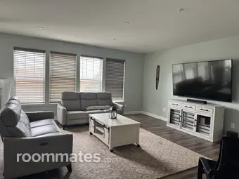 Room for rent in Frederick, MD $1000, house