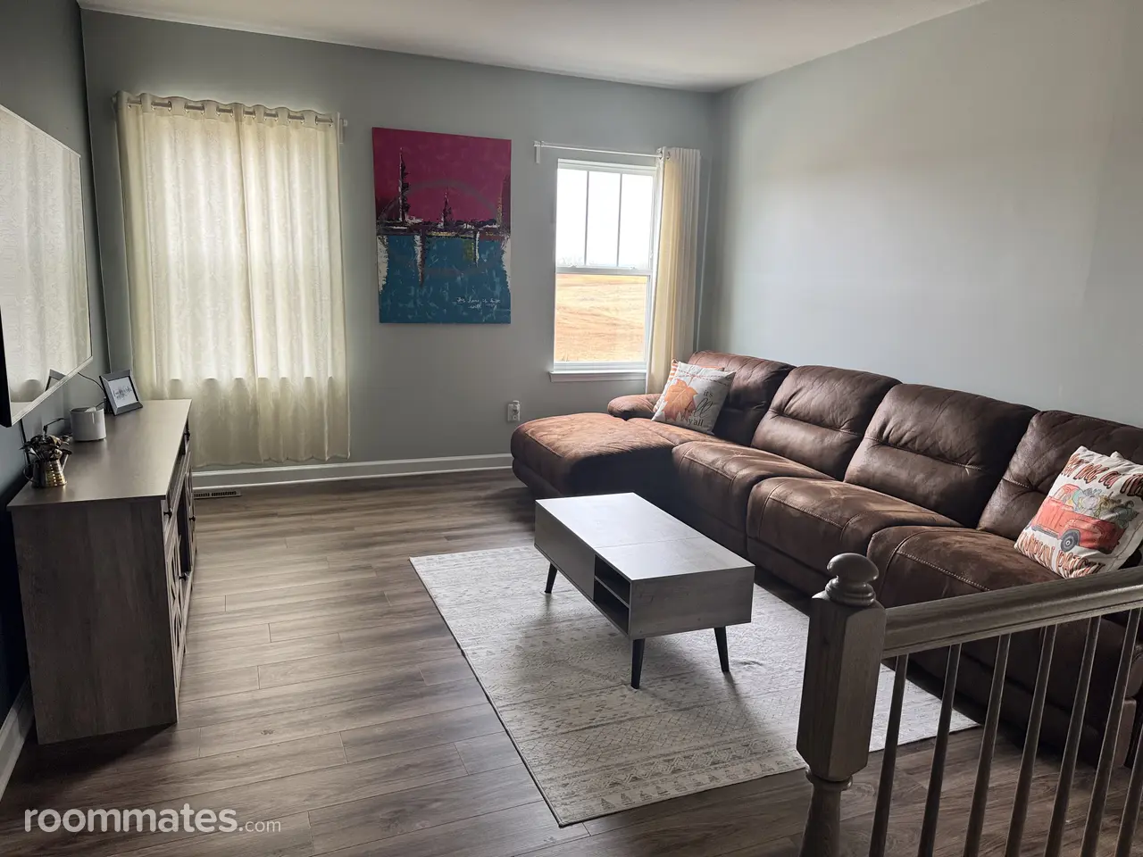 Profile photo 1 of 10