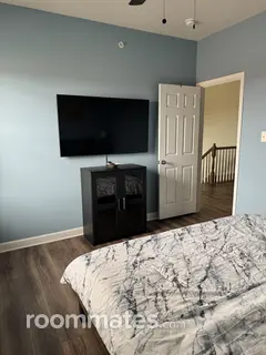 Room for rent in Frederick, MD $1000, house