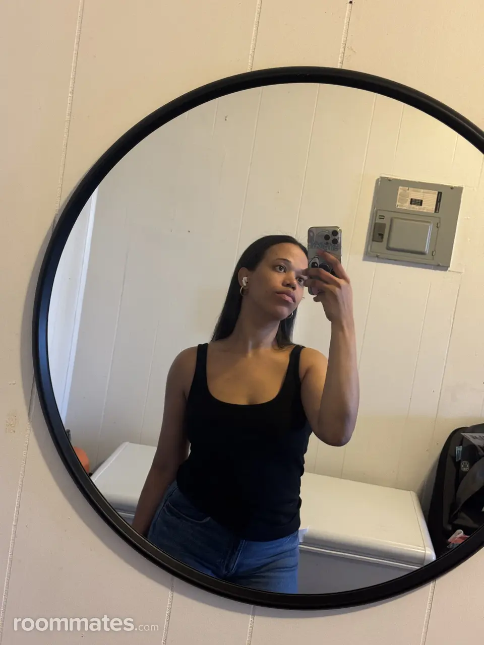 Profile photo 4 of 4