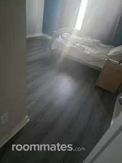 Room for rent in Olympia, WA $1000, house