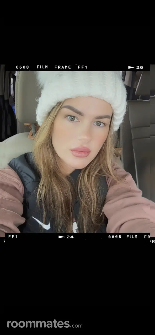 Profile photo 1 of 1