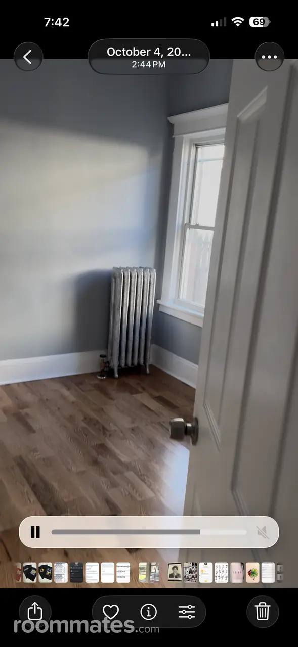 Profile photo 3 of 8