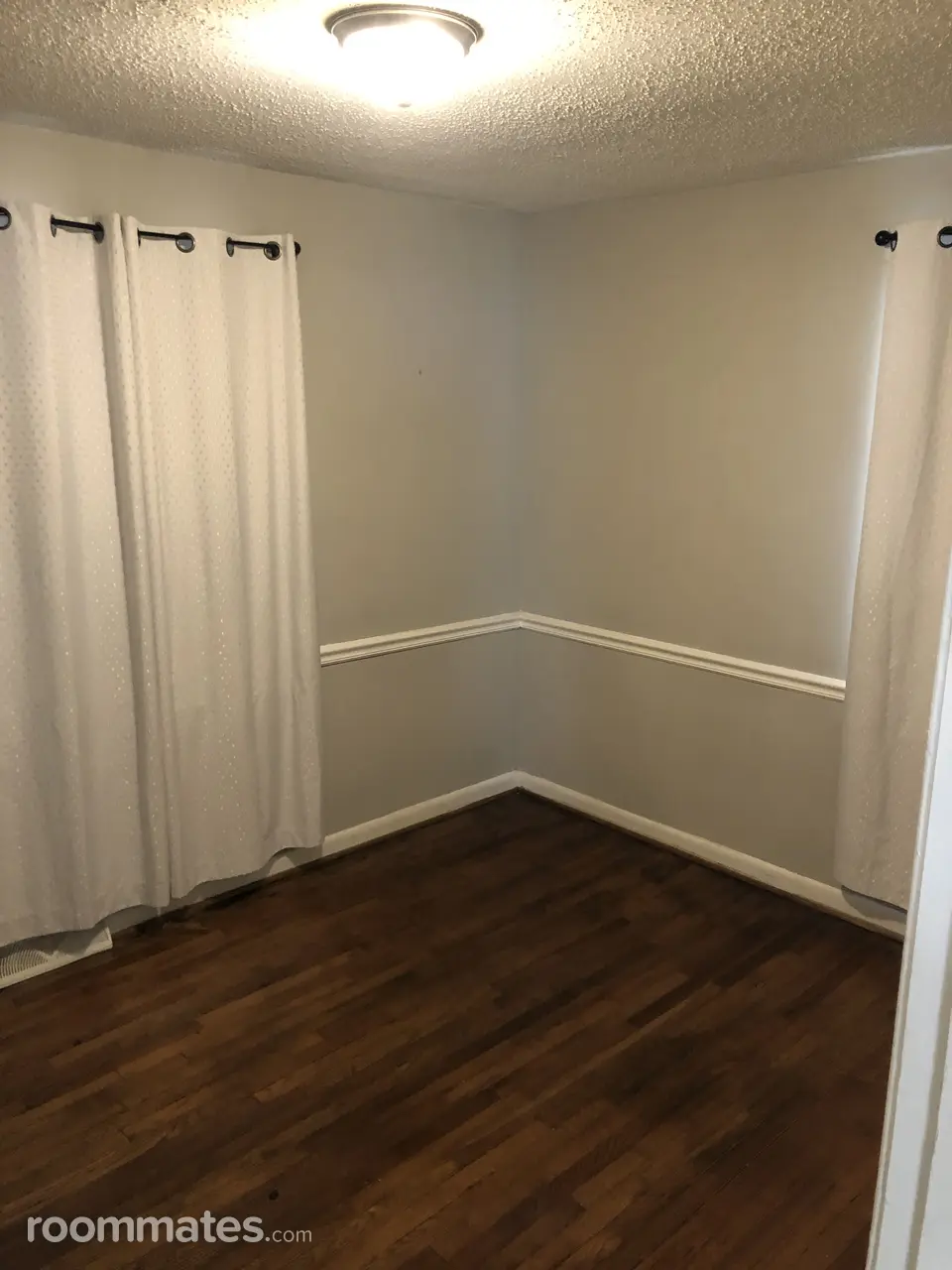 Profile photo 3 of 9