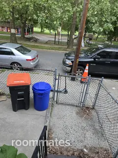 Room for rent in Chester, PA $700, house